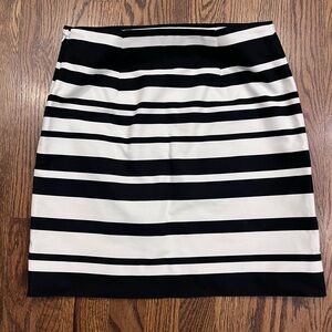 White House Black Market Striped Pencil Skirt